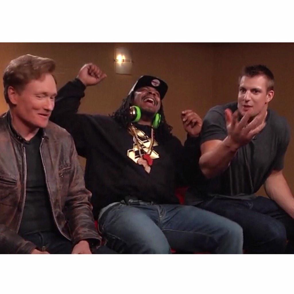 "<a href="/MonsterProducts/">Monster Products</a>: Tonight on #Conan: <a href="/MarshawnLynchBM/">Beast Mode §</a> &amp; <a href="/RobGronkowski/">Rob Gronkowski</a> duke it out on #MortalKombatX! #Monster24k "