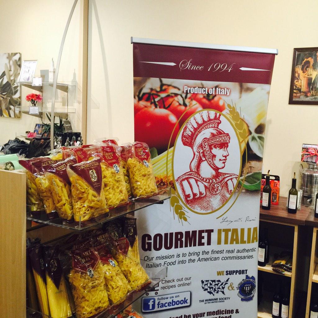 EChemolli's tweet photo. @gourmet-italia @Pasta_Felicetti @tampaoliveoil      @CommunityTB #italianpasta #internationalmall #MadeinItalywith❤️ http://t.co/x2upI2KZpH