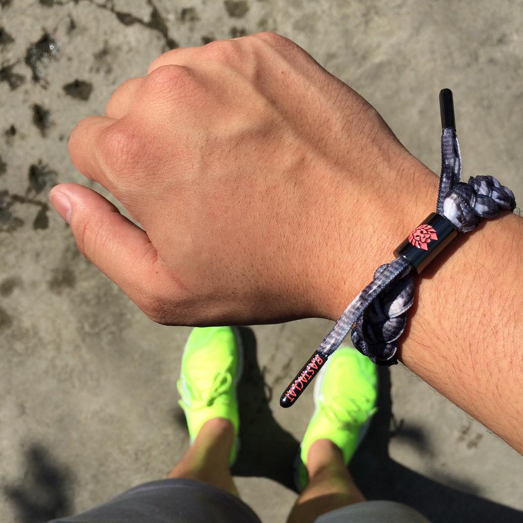 clatlets's tweet photo. Rockin the Corillo rastaclat during my morning jog. Grab yours now at http://t.co/AEKQcqmHVE #clatlets #ClatLife http://t.co/Y9ZjFtQO5A