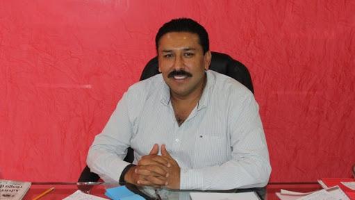 FrakoGonzalez6's tweet photo. @EPN, @CuauhtemocSR  es el único que puede restablecer el orden en Guerrero.
#MJMconCSR
#LosjovenesconCuauhtemoc http://t.co/otqlb8rpNK