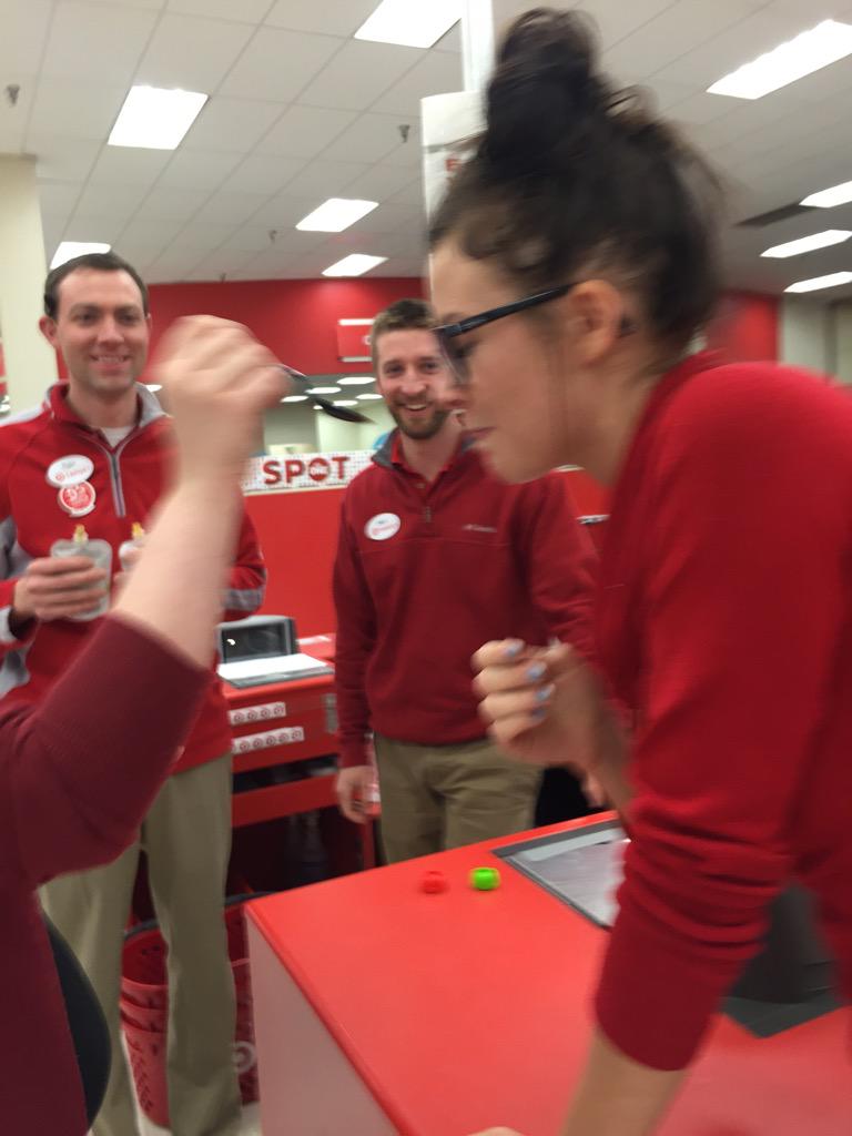 MirandaC0061's tweet photo. When you pass your conversion goal early in the night, LODs get supper! #BabyFoodTime @Ryan_E_Hartman @Howard_JoshT http://t.co/Rk4KAo2l6Q