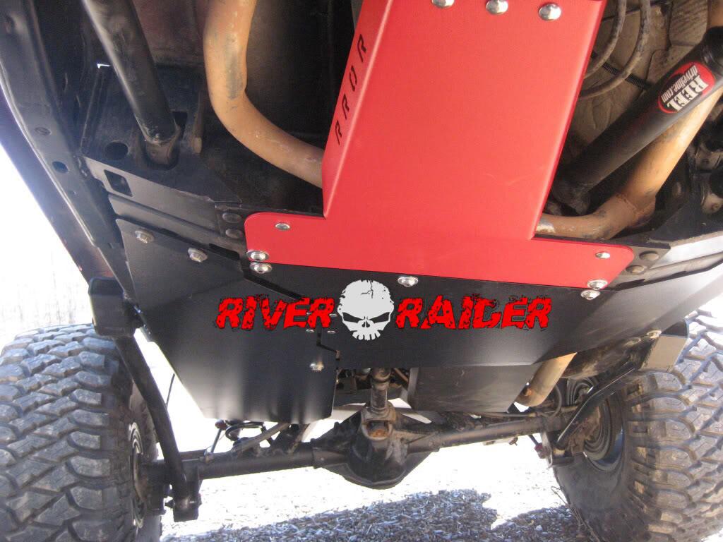 HaukOffRoad's tweet photo. Don't worry we have you protected #RiverRaiderSkids #4x4 #WranglerLife #JK #UltimateGoAnywhere http://t.co/qLMuvYJ9F9