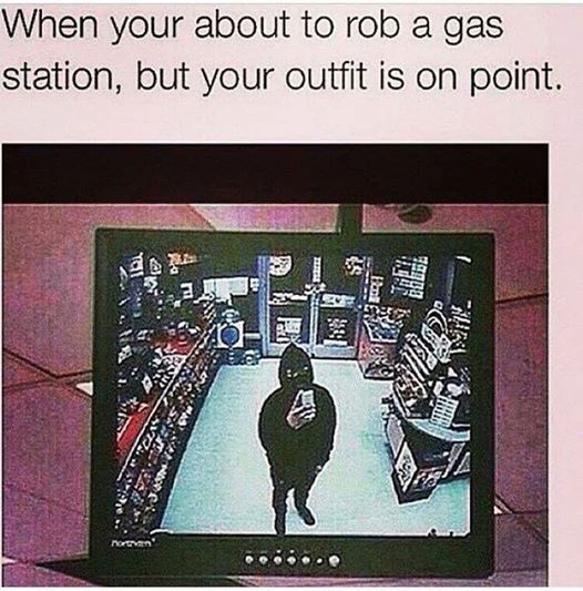 bethy_aus's tweet photo. Have this problem all the time #onpoint #wardrobe #criminalproblems http://t.co/KNI7rtnsWm