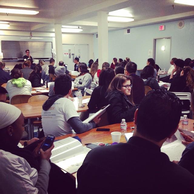 LAFamilyHousing's tweet photo. Commitment is a room full of volunteers for the #homelesscount.
#homelessness #LAFH #volun… http://t.co/NTkxoR2e1o http://t.co/X11MHpNfMF