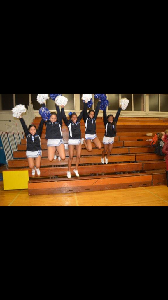 SCPVarsityCheer's tweet photo. @SCPVarsityCheer My beautiful SENIORS!!!!!  I will miss you guys!!!😘 http://t.co/9U7YPnL7ul