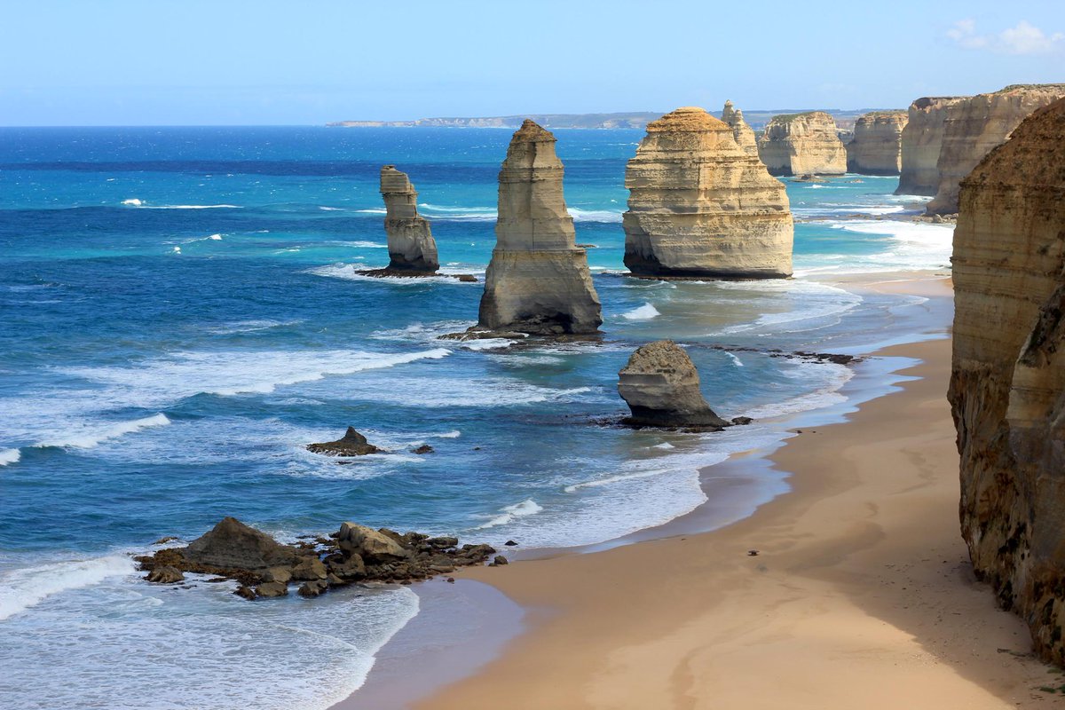 magicfm's tweet photo. The most iconic images of the Great Ocean Road is the 12 Apostles - look how beautiful they are! Nick #MagicMelbourne http://t.co/bARN304cy7