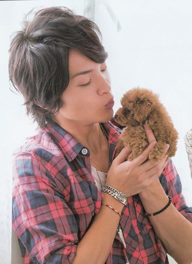 Y__T_17_'s tweet photo. 今生まれた

玉森裕太 也 です

君のそばに 居させてくれる?

学生さん/変態だけど、気にしなーい!! /

お迎えは、無言followかも 許してね? http://t.co/JbW2BL5NWr