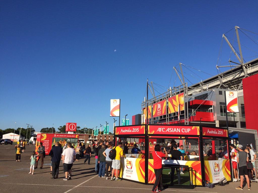 newietraveller's tweet photo. Have to say @HunterStadium looks good for @afcasiancup #AsianCup2015 #AsianCupFever #Newcastle @CityNewcastle http://t.co/EJ13nlrl1c
