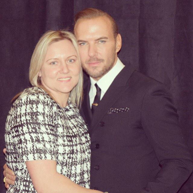 UKmoochers's tweet photo. @mattgoss #MattGoss #Palladium #MeetAndGreet #StClements @ConnieLane2 😍💃 http://t.co/lcs0vNUz8P