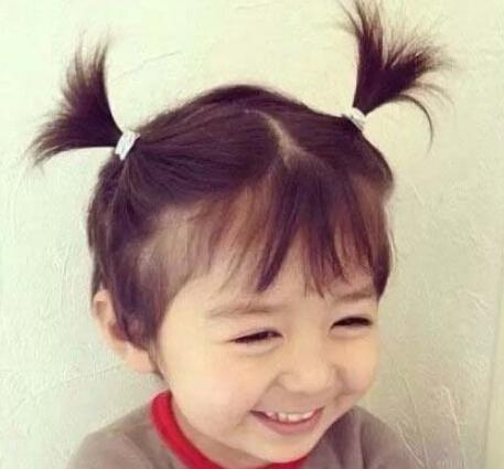 이런 헤어스타일..ㅋㅋ