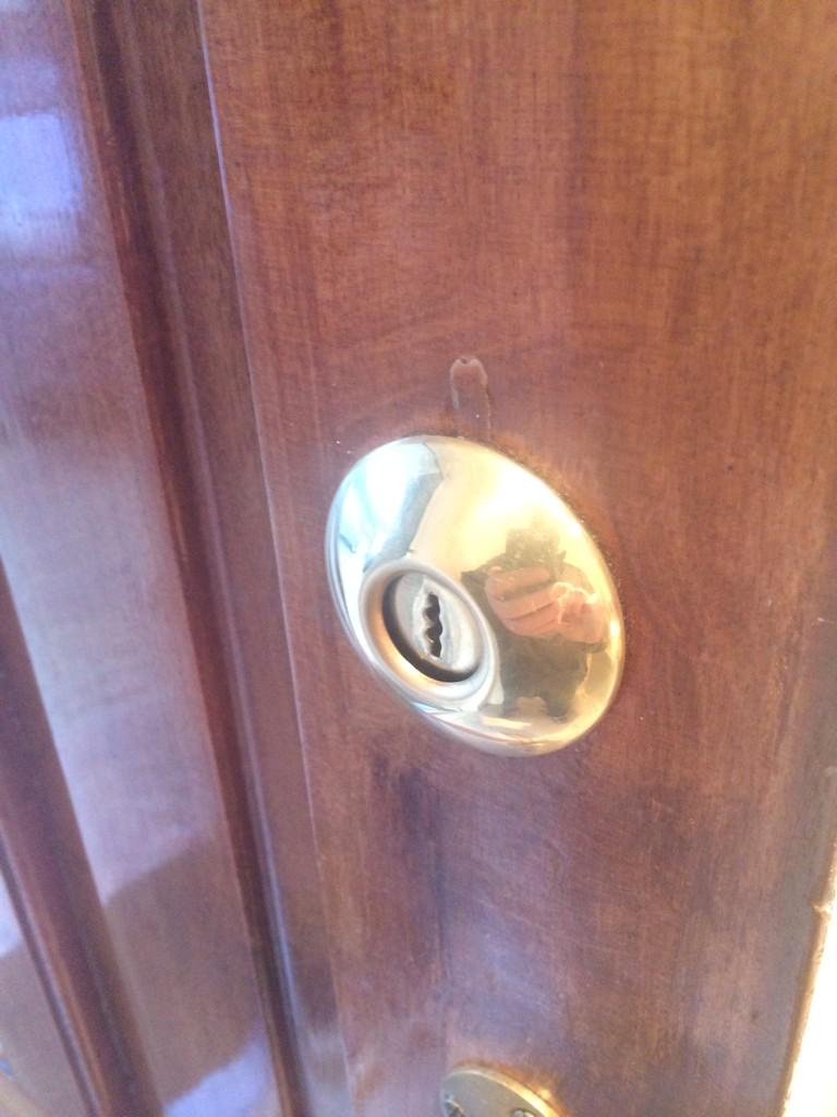 KentAutoLocks's tweet image. Let's see you snap that mr burglar