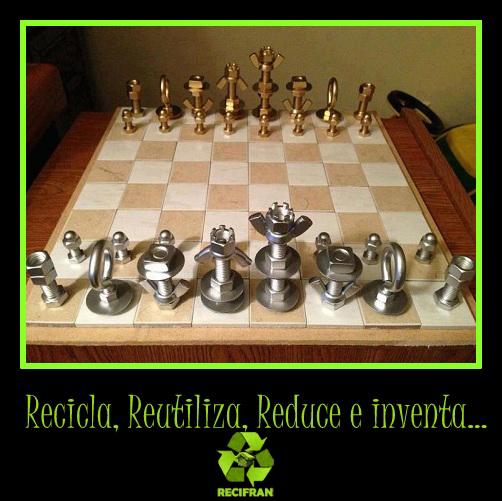 Para los amantes del ajedrez como yo, aquí tenéis una idea gastar las tres R.
