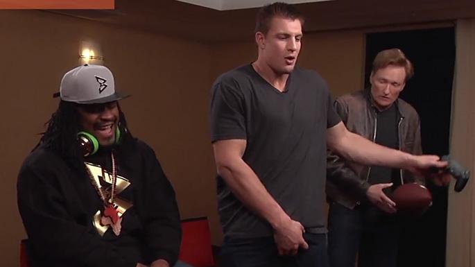 ShaneGavaghan's tweet photo. @MoneyLynch &amp; @RobGronkowskiThe BIG BUZZ by @JimmyTraina » http://t.co/1DSYfpO2ir http://t.co/9m6zZtxTuS” @christianday_7 @stroey29