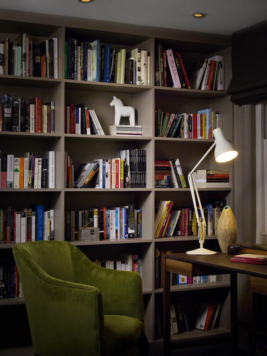 anglepoise's tweet photo. A Jasmine White #Anglepoise Type75 lamp forms part of Charles Mellersh cosy London Townhouse. http://t.co/KKttWi6bwa http://t.co/rqkzU3KOt9