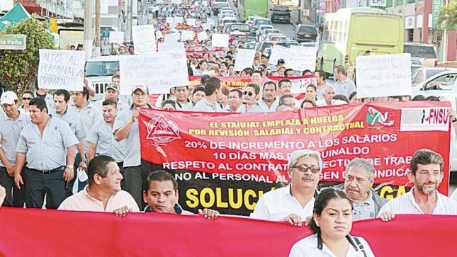 TabascoHOY's tweet image. Denuncian trabajadores de la Ujat acoso laboral; emplazaron a huelga para el 15 de febrero thoy.mx/1ETaR22
