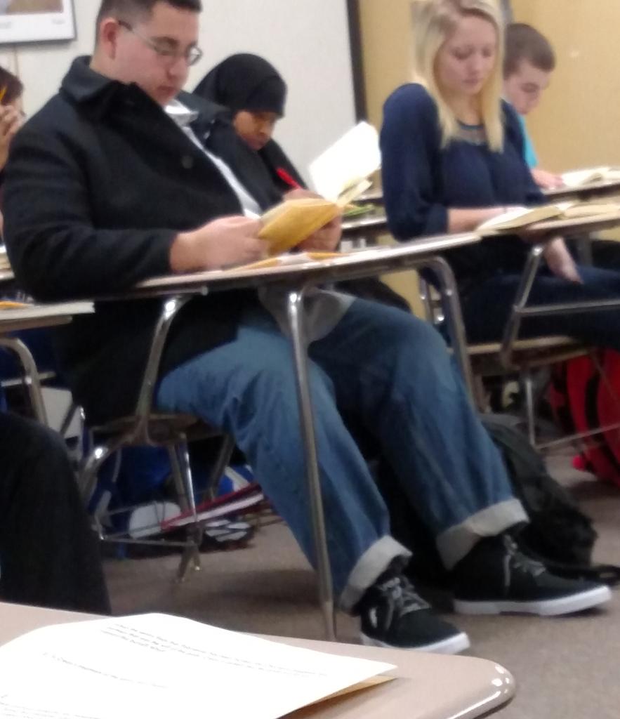 OscarJohnson07's tweet photo. That cuff tho http://t.co/qrJqHkw20g