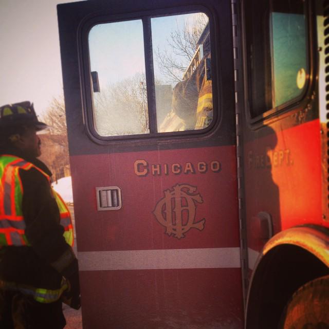 FiremanMorris's tweet photo. On the scene for a train derailment the other day. #chicagofire #chicagofiredept #CFD  #truckco #firedept http://t.co/fI7xJClFKZ