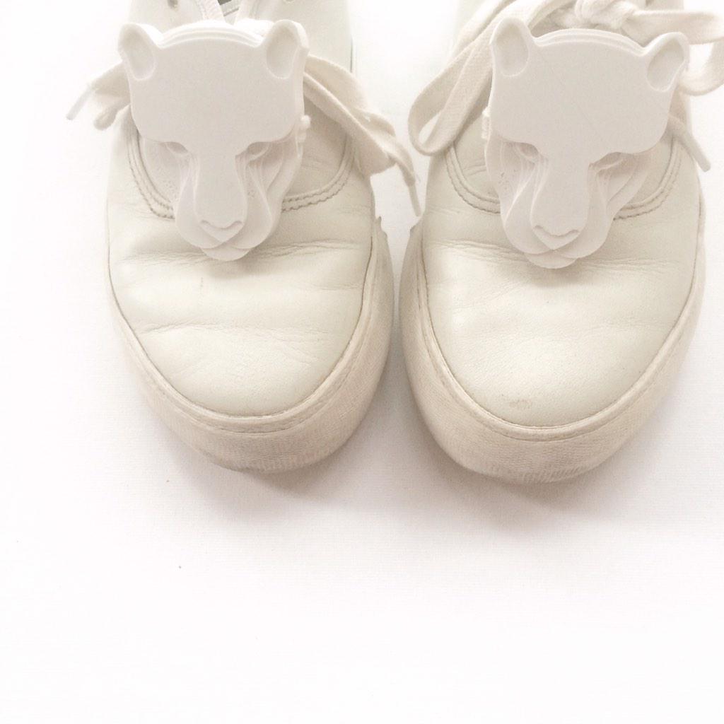 commedesmachine's tweet photo. 🐱✖️✌️
#CommeDesMachines #INGURU #collection #3dprinting #3Dprinted #Biodegradable #Accessories #FashionTech #Bilbao http://t.co/AOSdEbpVVh