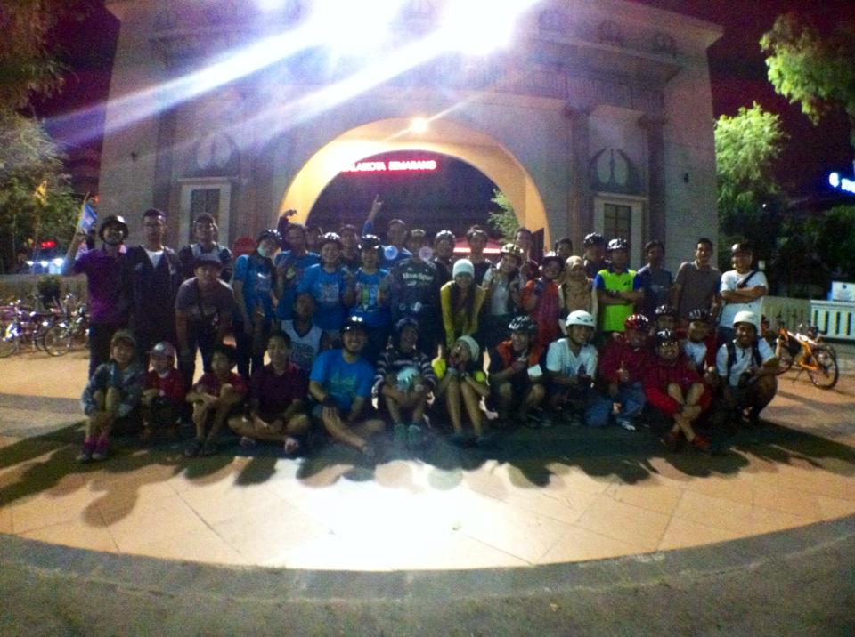 rameee!!!! #segowangi12 <a href="/B2WSemarang/">B2W Semarang</a>