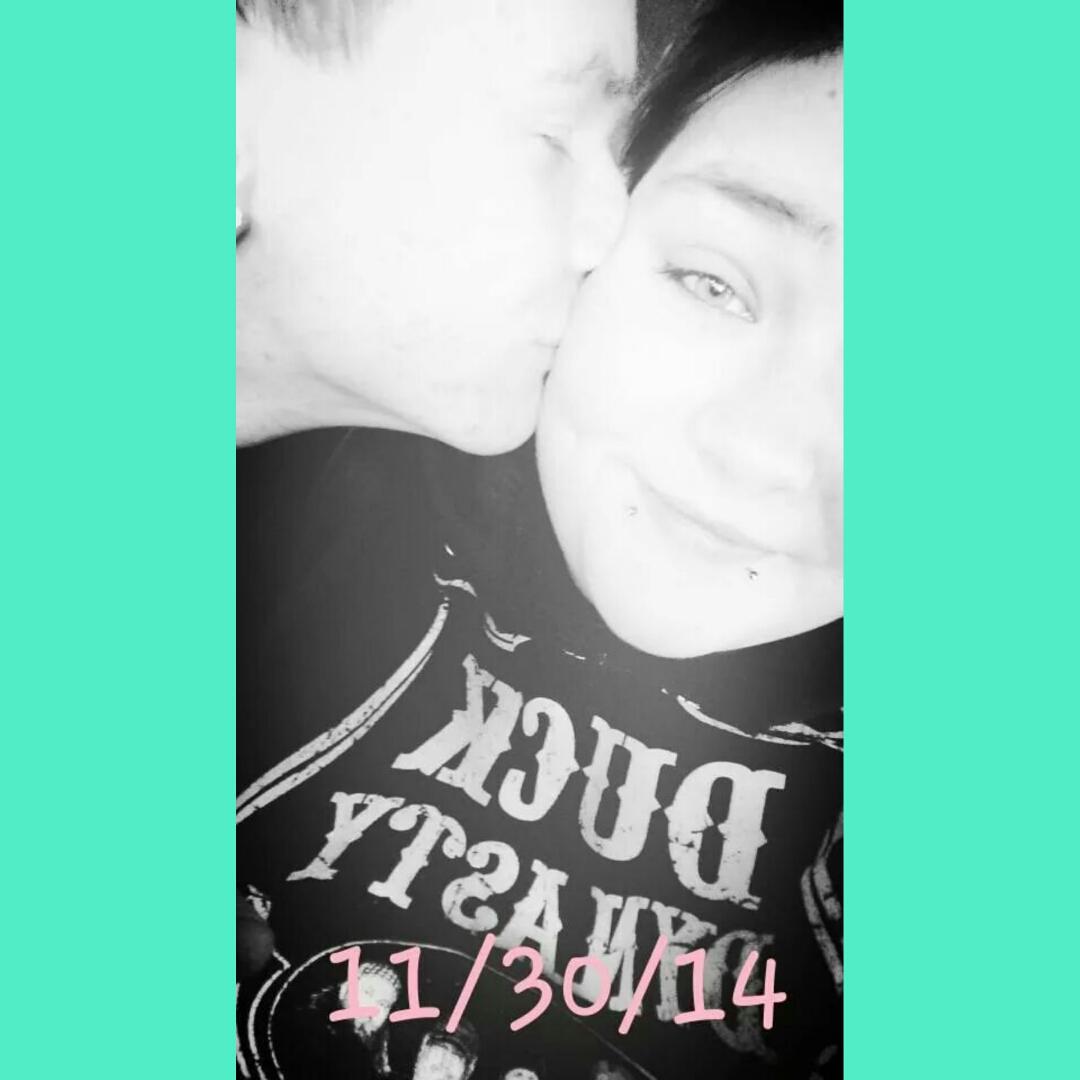 dusenberry389's tweet photo. @jweezy2000 💋💋💋 http://t.co/XTW40XhCq5