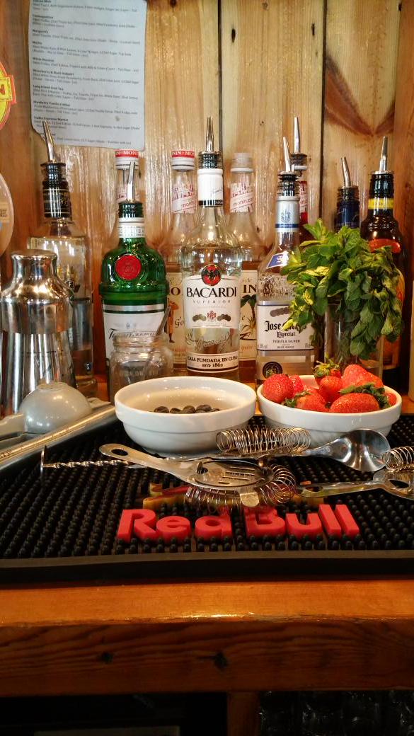 FreemasonsPub's tweet photo. 241 cocktails between 5-7 happy friday #brighton #hove @drinkinbtn @VoucherBrighton http://t.co/ubZ1GSdoqI