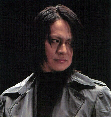 sakurai_clock's tweet photo. 櫻井敦司が午後10時をお知らせいたします。 https://t.co/vo7BQGKfk5
