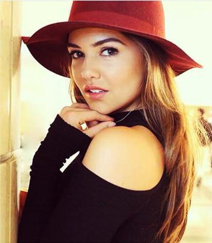 Happy Birthday to the wonderful and amazing Danielle Campbell ... Enjoy you day!!! 