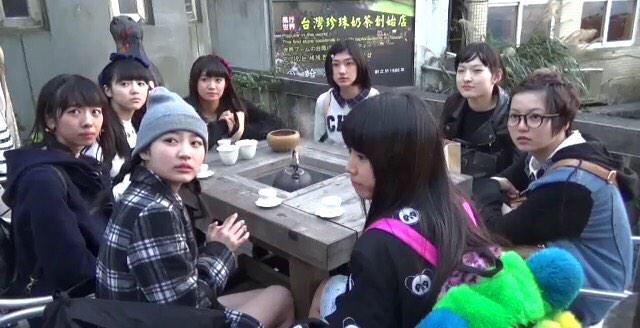 ちょっと遅れたけどエビ中Mステおめでとう〜(((o(*゚▽゚*)o))) この画像、出演発表される前のエビ中の様子らしいけどあいあいの格好がツボすぎる毎回私服かわいすぎる