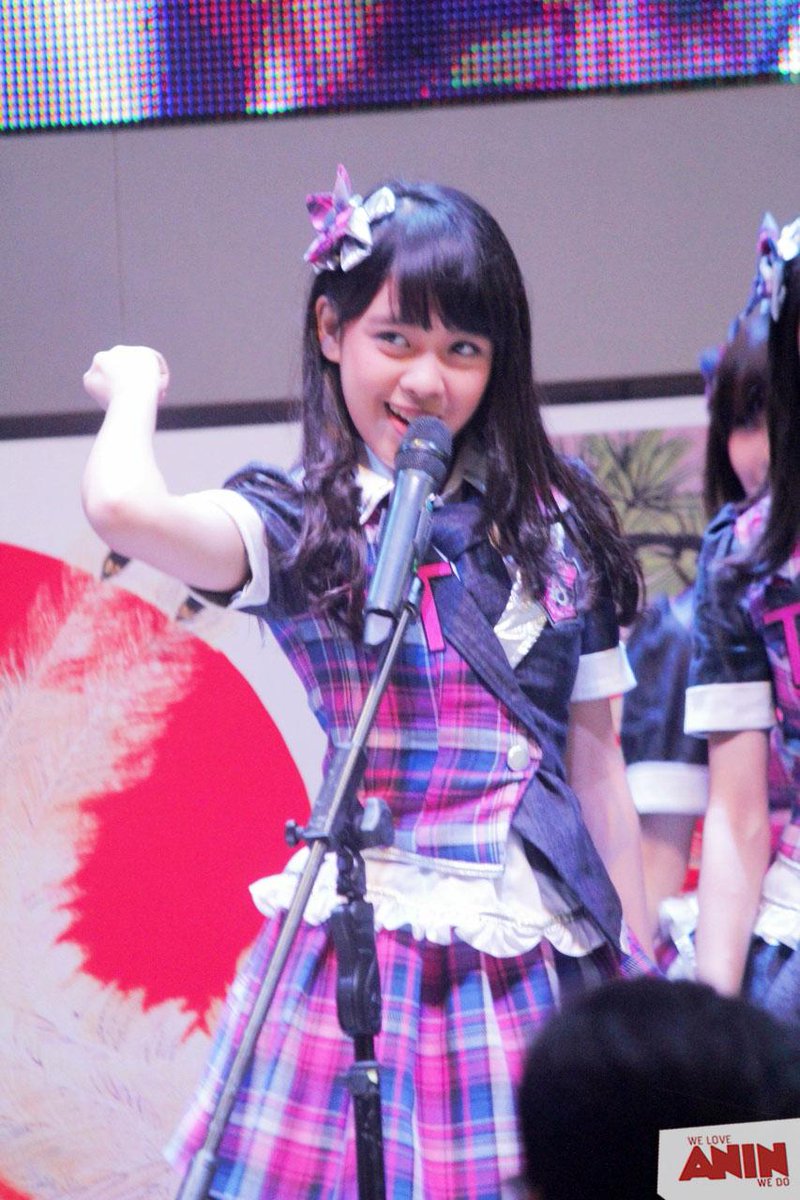 Aninlicious's tweet photo. [2] @R_AninJKT48 at Gancit
cc @ABSTeamAnin @Aninlicious_JKT @AnindithaLand @TeamAnin_IND #Min08 http://t.co/5T6ye6loGo