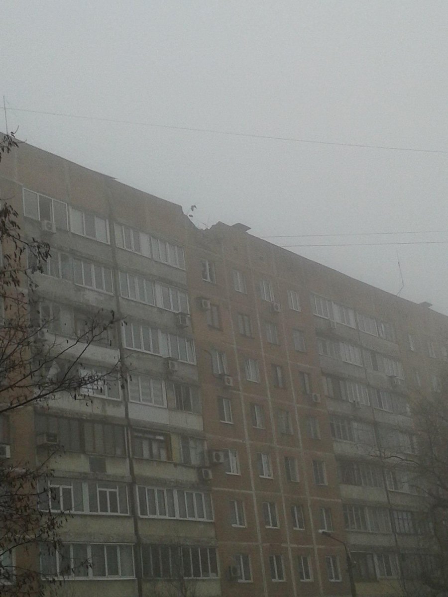 666_mancer's tweet photo. #Донецк, ул.Куйбышева 209 и 211, последствия обстрела 30/01/15 #russianukrainianwar http://t.co/NK0woUC8xT