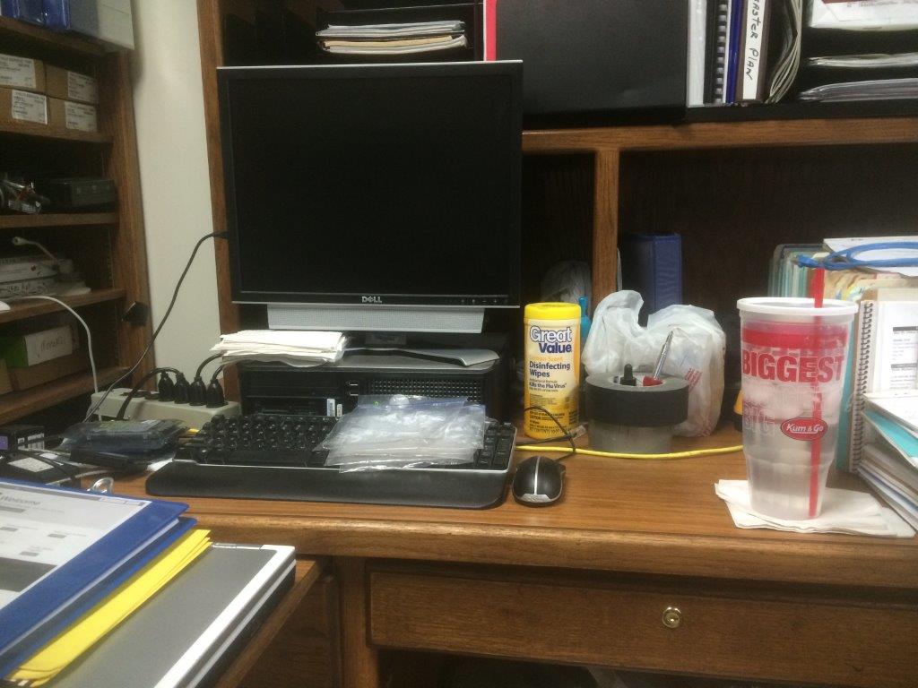 combolock99's tweet photo. #HPElite and #DesktopMakeover @jakeludington 
I need a desktop make over! http://t.co/0RdvqitAix
