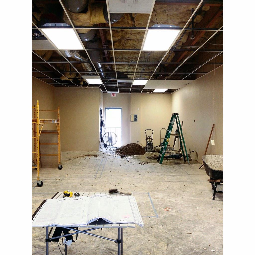 OkePoke_'s tweet photo. Broke ground this morning! Today marks the START of building #OkePoke !! Coming soon to Chino Hills!! #JustWaitOnIt http://t.co/TFwr2bD6bm