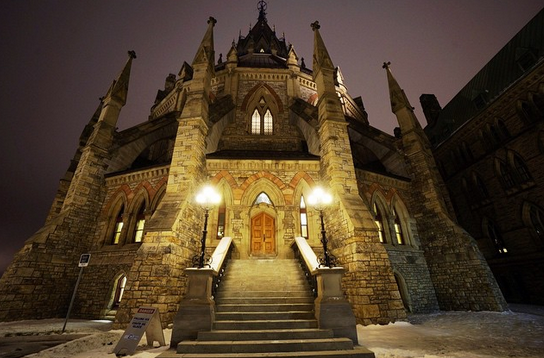 16 breathtakingly beautiful libraries from around the world huff.to/1DnoAwZ