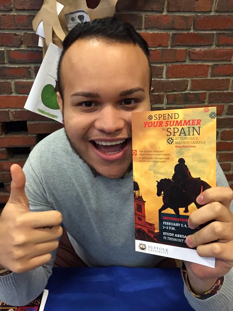 su_isso's tweet photo. Come talk to our Student Advocate Jonathan at Sawyer! #ramsabroad http://t.co/xjDjR8LUBN