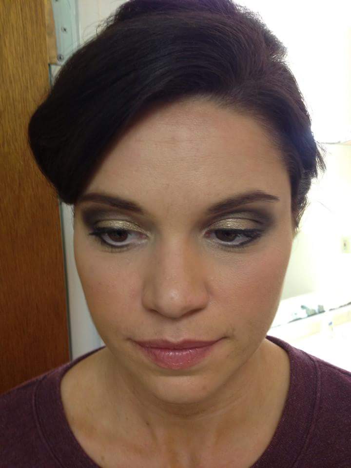 priceforfreedom's tweet photo. Wedding makeup by @rosieex3 #priceforfreedom http://t.co/RaEe0rL97O