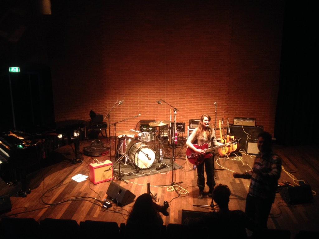 JOIAmusic's tweet photo. Soundcheck! Vanavond release in @deDoelen Rotterdam! http://t.co/HKtYURRWOr
