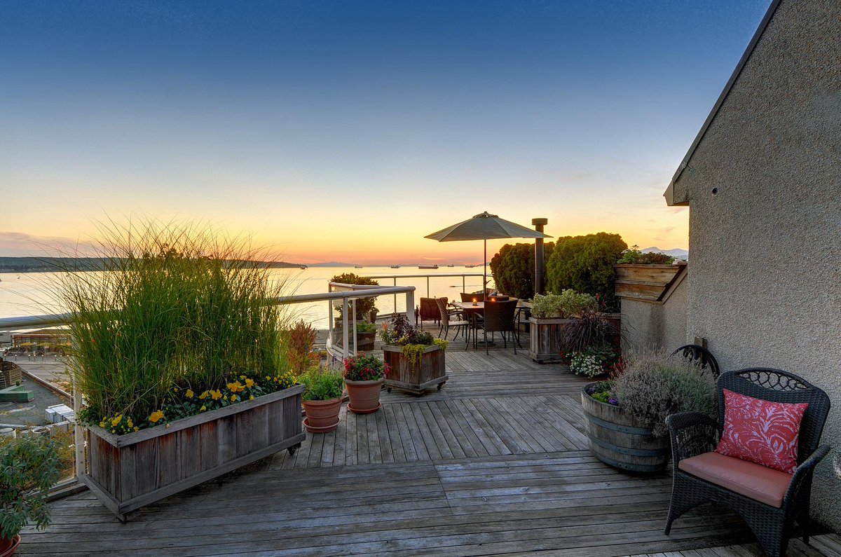 jjmacdougall's tweet photo. 306-1789 DAVIE STREET OPEN HOUSE IN ENGLISH BAY!!
SPECTACULAR DAY TO VIEW FROM 10.30-12.30
http://t.co/DVuxRsEyEx http://t.co/s43UG6Qk10
