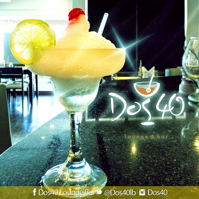 dos40lb's tweet photo. Esta noche tómate un #CoctelDos40. ¡Disfrutalo! #Coctel #Barinas #SomosDos40 #Venezuela http://t.co/Zy3l3IUssn