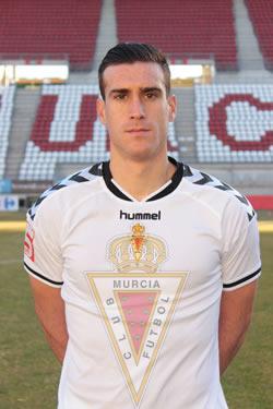 realmurciacfsad's tweet photo. ¿Te gustan las nuevas fotos oficiales de nuestros jugadores? http://t.co/xD2M2El1oj http://t.co/m6CqWXAO70