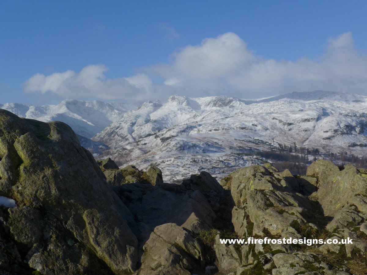 Bluebird day in the Lakes today @love_the_lakes <a href="/Ilovethelakes1/">I❤TheLakes</a> @LakeDistrictPR