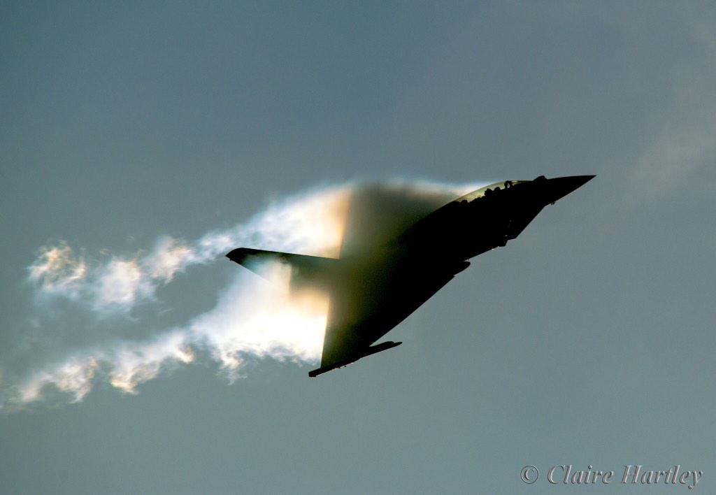 Claire Hartley (@chartleyphotos) on Twitter photo The sunlight silhouetting <a href="/TyphoonDisplay/">Typhoon Display Pilot</a> & illuminating the vapour today. <a href="/RAFTyphoonTeam/">RAF Typhoon Display Team</a> <a href="/noel_rees/">Noel Rees</a> <a href="/RAFCGY/">Jim Robinson</a> The sunlight silhouetting <a href="/TyphoonDisplay/">Typhoon Display Pilot</a> & illuminating the vapour today. <a href="/RAFTyphoonTeam/">RAF Typhoon Display Team</a> <a href="/noel_rees/">Noel Rees</a> <a href="/RAFCGY/">Jim Robinson</a>