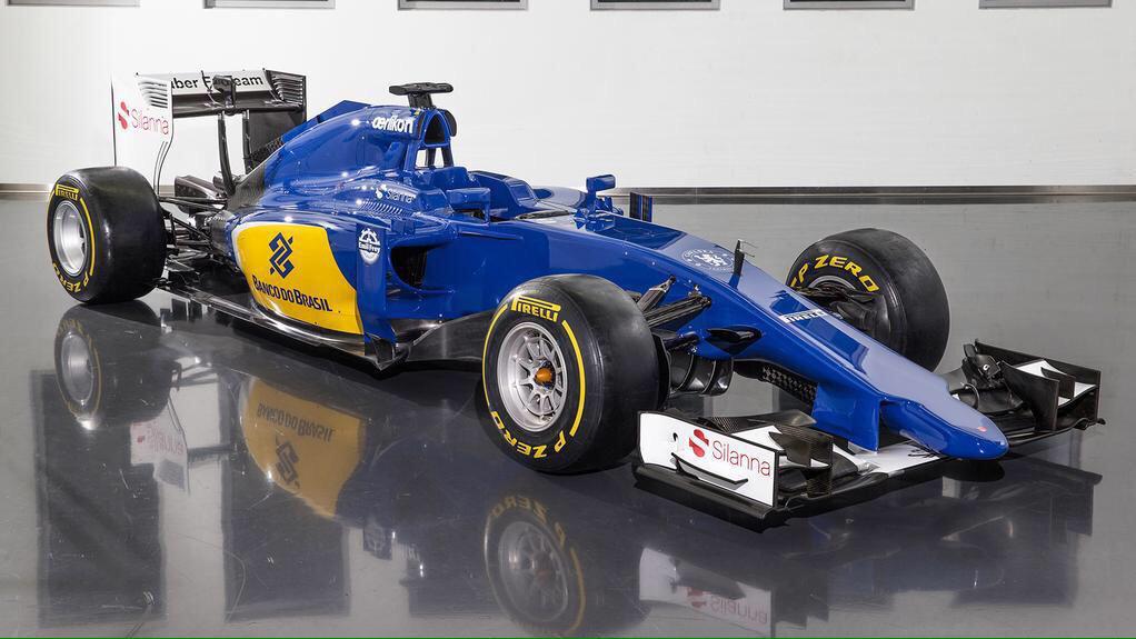 F1___Talk's tweet photo. The Sauber C34! #SheIsBLUE http://t.co/vdBZImTITt