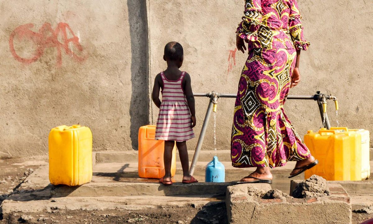 guardian's tweet photo. Is water privatisation a global failure? http://t.co/glTnfgdFiF via @GdnDevelopment http://t.co/VeLrVrnouL