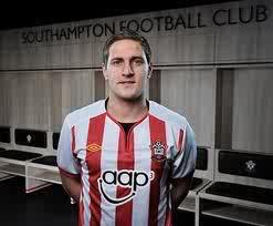 billysharp10's tweet photo. 3 years ago today,I signed for the saints,great memories in such a short period of time ⚽️ http://t.co/ujODrZLmJC http://t.co/C4SLCE3j49