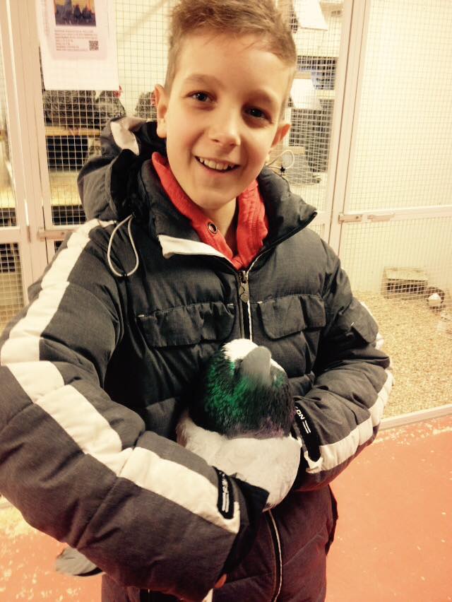 esvdweerden's tweet photo. Dit wordt de nabije toekomst voor #kind3 #poepscheppen enzo op @Groenhorst. Mooie school! http://t.co/iemEmeNoPI