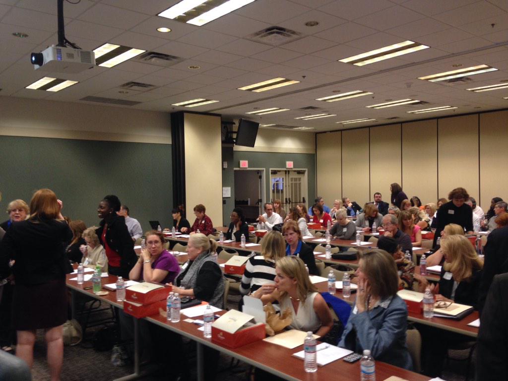 FlHospicesPC's tweet photo. #FHPCA, @AHCA_FL and #FAHP gathering together to discuss #hospice and #Florida #Medicaid #ManagedCare http://t.co/aDJS29c7n4