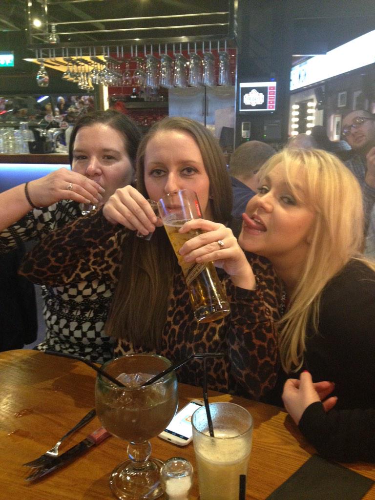 dannagirly's tweet photo. @TGIFridaysUK #justbecause http://t.co/AJONDBr8MS