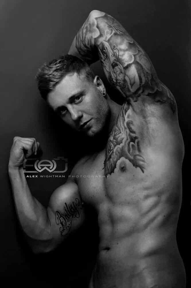 WomensEyeCandy1's tweet photo. Checkout the #gunshow it's the #blondeadonis gorgeous @Bailey_Lee1 in this sexy @wightman_alex shot! Enjoy ladies x http://t.co/Q6ZZJamgnX