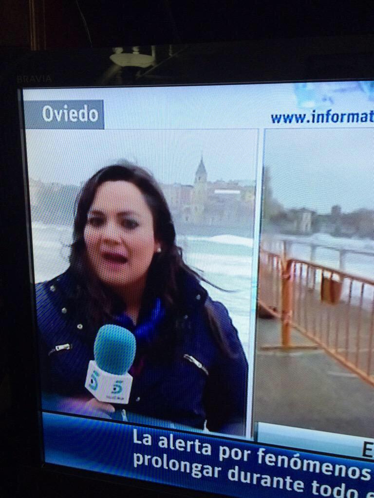 vgonzalezf's tweet photo. La reputación lejos de Twitter pasa xTwitter @telecincoes no sabe q #oviedo no tiene mar #MSMPujol #MasterSMAsturias http://t.co/5HQA8rpagl