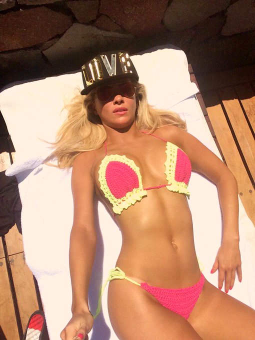 Tarde de sol!! Bronceada por @BSASBRONZE!✌️☀️?‼️ http://t.co/tIpaY61g3z